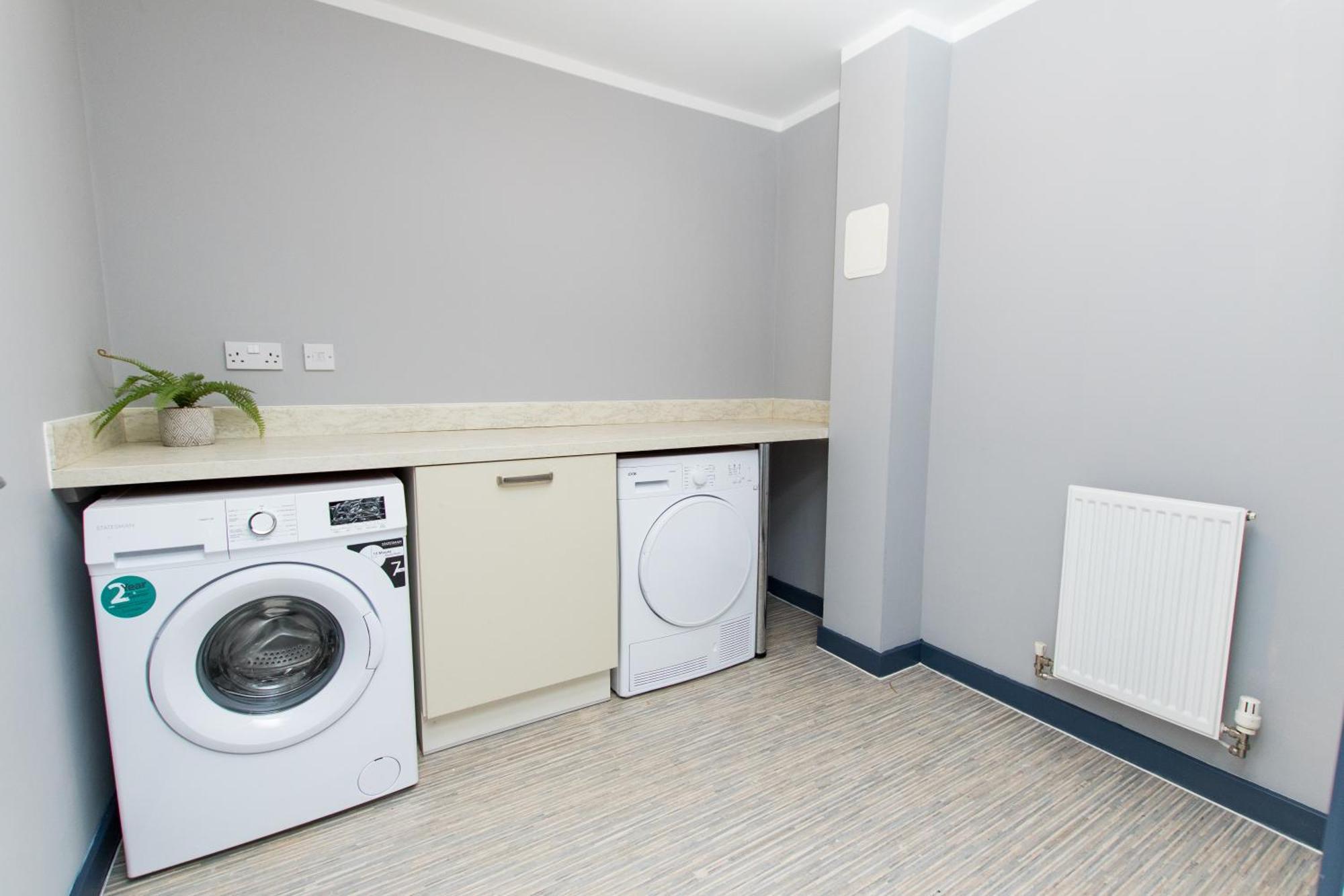 Free Parking 3 Bedroom House In Nottingham Exteriör bild